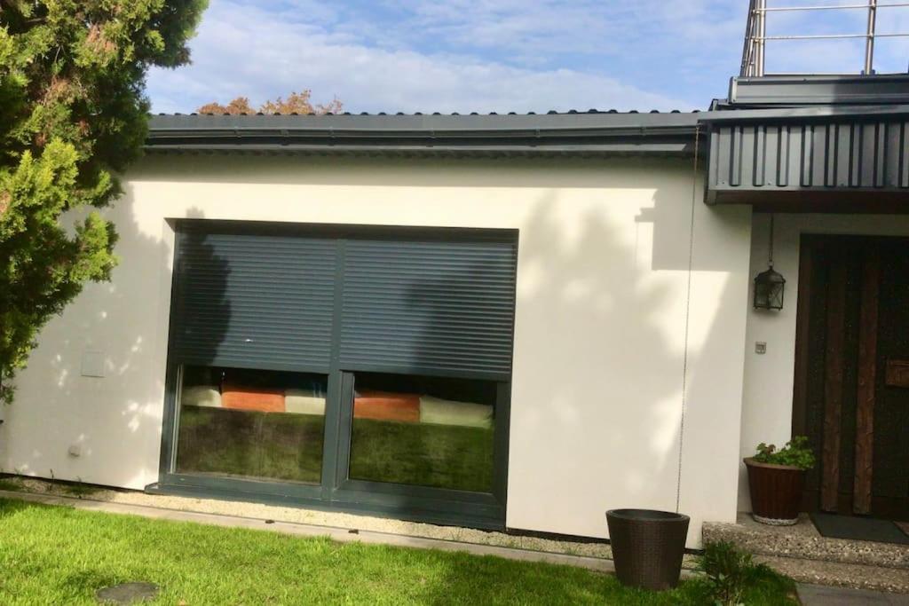 Bezauberndes Gaestehaus Mit Terrasse 뉘른베르크 외부 사진